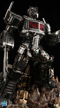 XM Studios Nemesis Prime